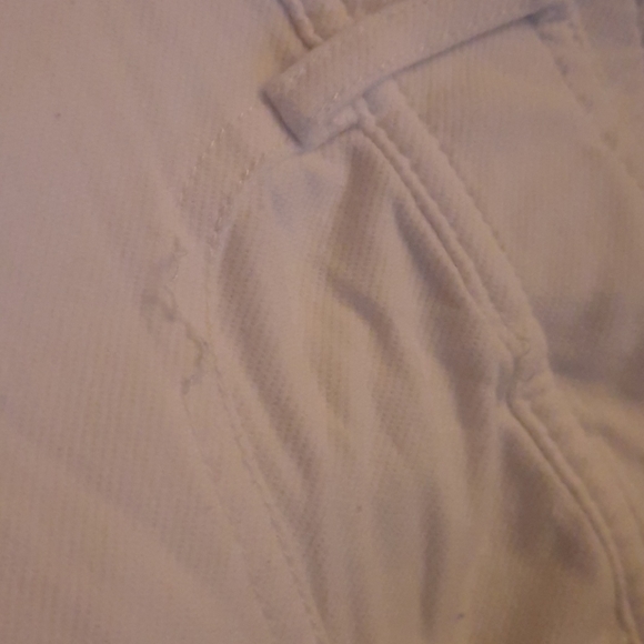 White Fila capris - Picture 11 of 13